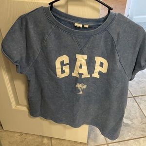 Gap Crop Sweater size Medium